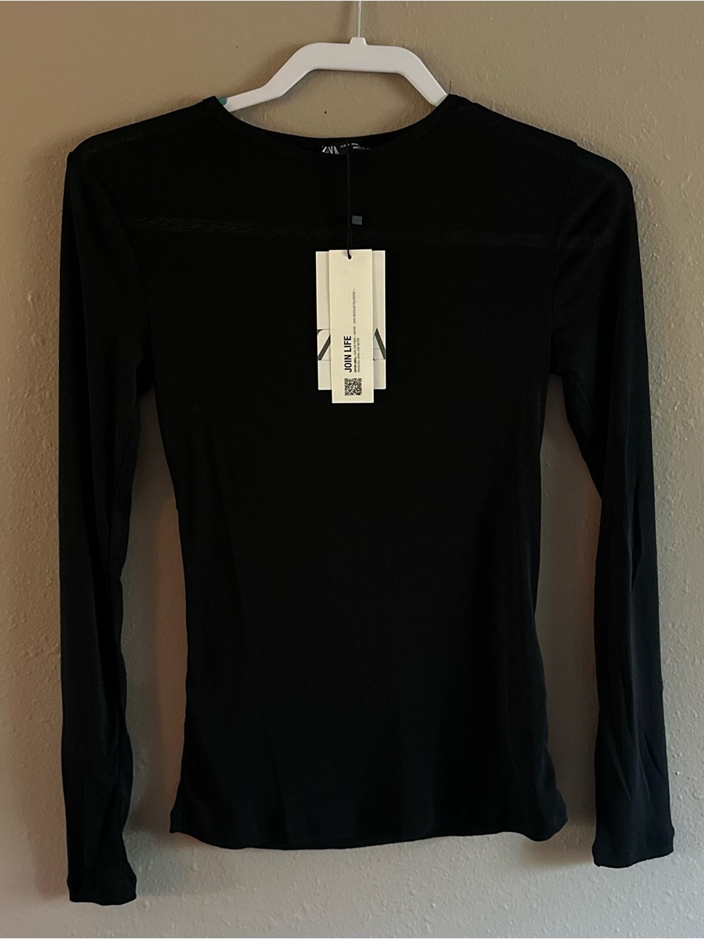 Black Zara Long Sleeve Slim Top with Tag size medium